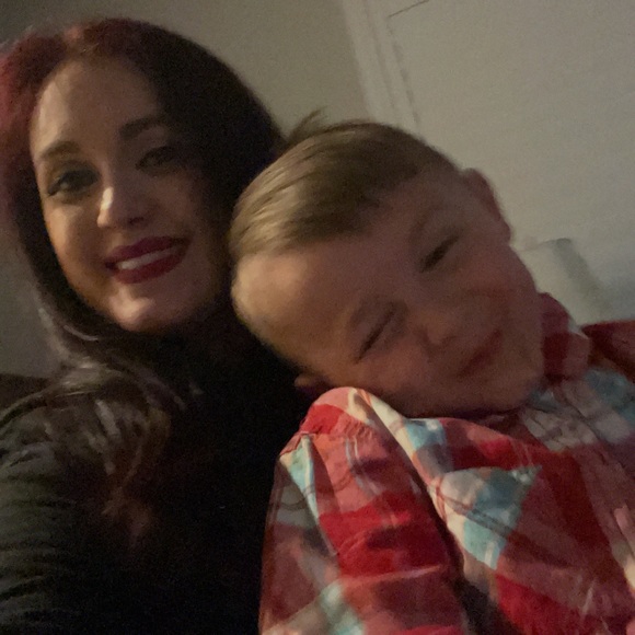 Meet your Posher, Monique - Picture 1 of 1